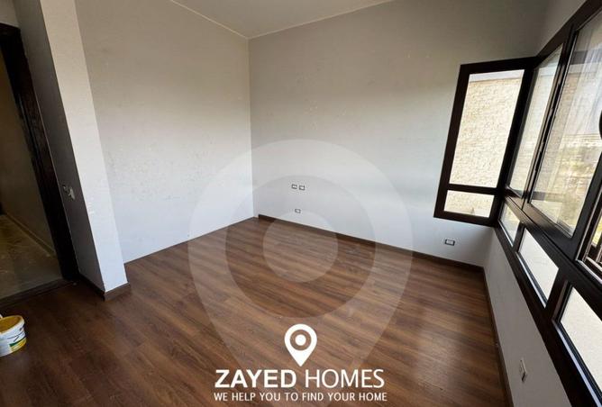 8183247 - صورة العقار 2