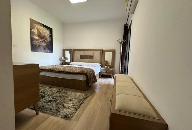 8254372 - Property Image 3