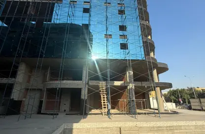 مساحات مكتبية - استوديو - 1 حمام للبيع في مول وان أو وان - الشيخ زايد - الجيزة مساحات مكتبية - استوديو - 1 حمام للبيع في مول وان أو وان - الشيخ زايد - الجيزة