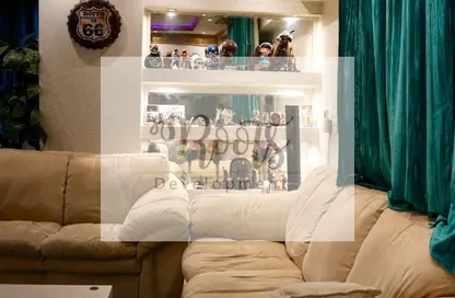 Duplex - 3 Bedrooms - 2 Bathrooms for sale in Zahraa Al Maadi St. - Degla - Hay El Maadi - Cairo