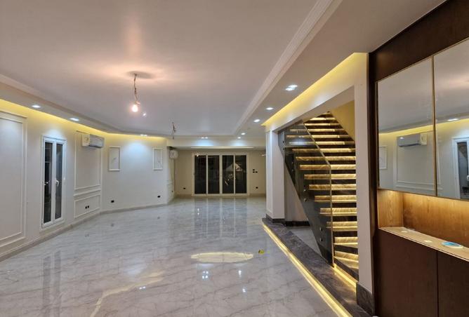 8550234 - Property Image 2