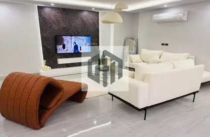 Apartment - 2 Bedrooms - 2 Bathrooms for rent in Lake View Residence - 5th Settlement Compounds - The 5th Settlement - New Cairo City - Cairo
