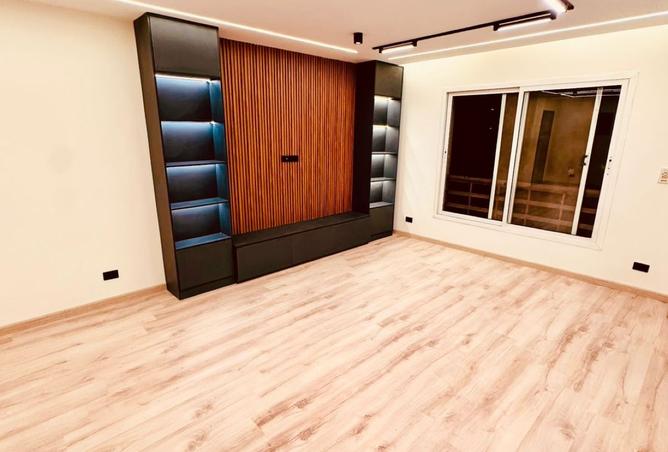 8240417 - Property Image 2