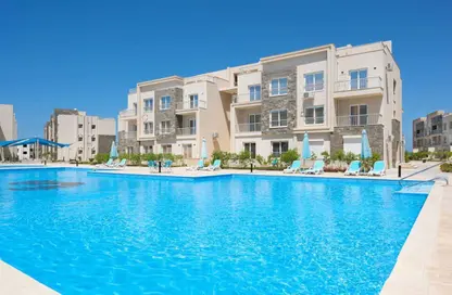 Chalet - 2 Bedrooms - 2 Bathrooms for sale in Sea View - Ras Al Hekma - North Coast