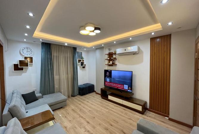 8181005 - Property Image 2