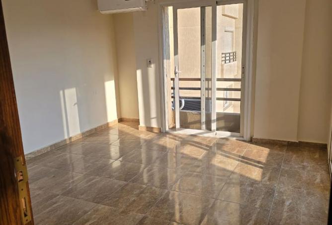 8103409 - Property Image 3