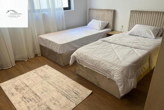 8525300 - Property Image 2