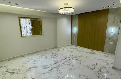 شقة - 2 غرف نوم - 3 حمامات للبيع في شارع أبو الكرامات - العجوزة - الجيزة شقة - 2 غرف نوم - 3 حمامات للبيع في شارع أبو الكرامات - العجوزة - الجيزة