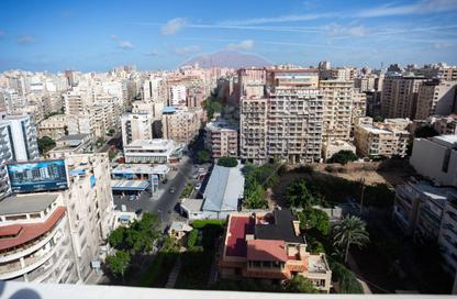 شقة - 3 غرف نوم - 1 حمام للبيع في رشدي - حي شرق - الاسكندرية