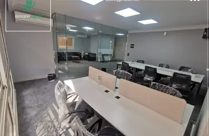 Office Space - Studio - 3 Bathrooms for rent in Street 200 - Degla - Hay El Maadi - Cairo