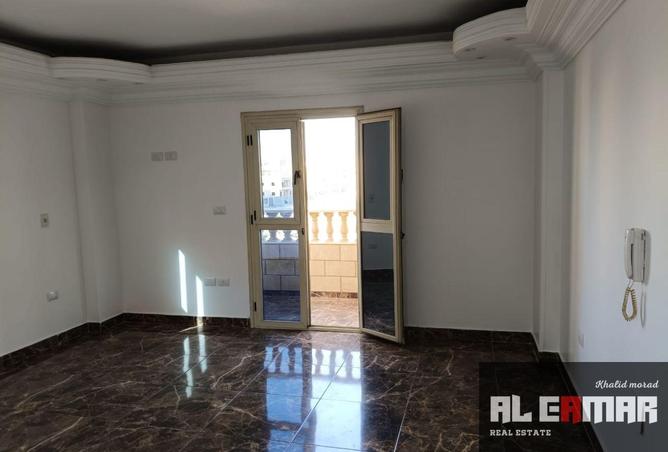 8067125 - Property Image 2