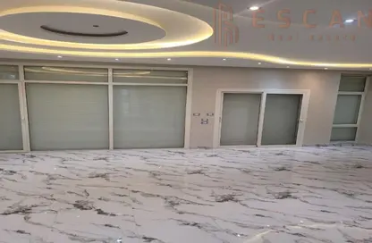 فيلا - 4 غرف نوم - 5 حمامات للايجار في سكوير - كمبوندات التجمع الخامس - التجمع الخامس - مدينة القاهرة الجديدة - القاهرة