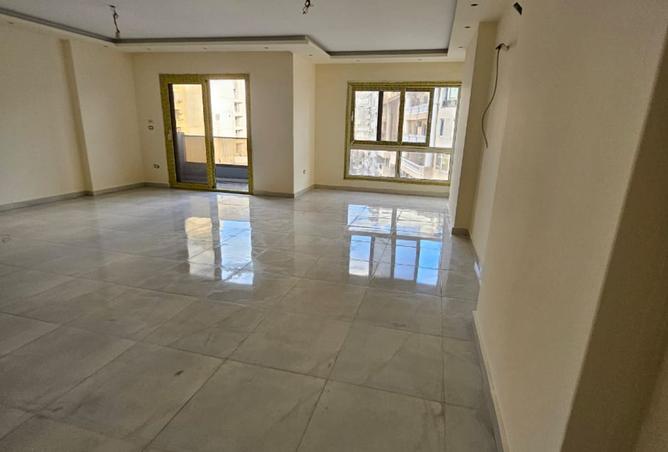 8336108 - Property Image 3