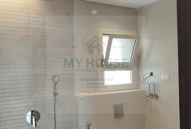 8211733 - Property Image 3