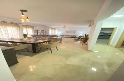 شقة - 4 غرف نوم - 3 حمامات للبيع في فيفث سكوير - التجمع الخامس - مدينة القاهرة الجديدة - القاهرة