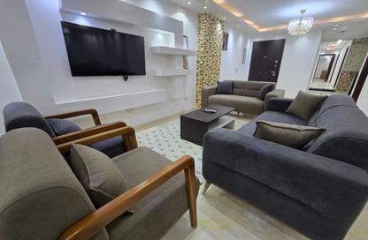 Apartment - 4 Bedrooms - 2 Bathrooms for rent in Abbas Al Akkad St. - 1st Zone - Nasr City - Cairo