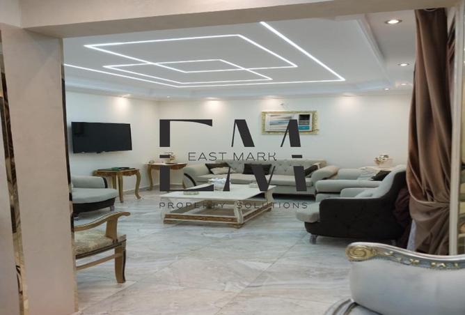 8223960 - Property Main Image