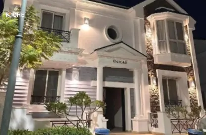 فيلا - 5 غرف نوم - 6 حمامات للبيع في ماونتن فيو اكتوبر بارك - الحي السادس - مدينة 6 أكتوبر - الجيزة