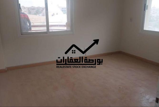 8221298 - Property Image 2