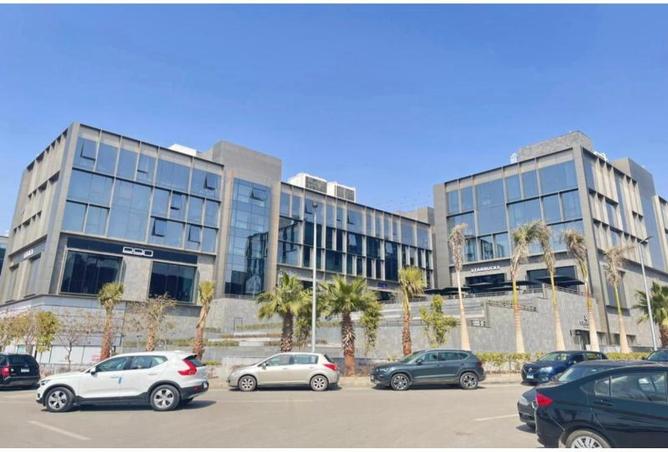 8224188 - Property Image 3