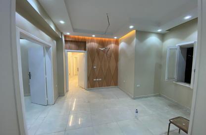 Apartment - 4 Bedrooms - 2 Bathrooms for rent in Downtown - Cairo