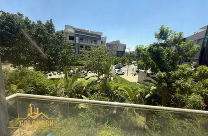 شقة - 3 غرف نوم - 3 حمامات للايجار في جاليريا  مون فالى - المستثمرين الجنوبية - مدينة القاهرة الجديدة - القاهرة