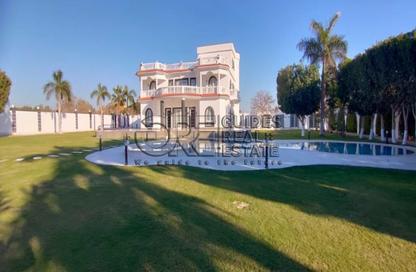 Palace - 7+ Bedrooms - 7+ Bathrooms for rent in Green Belt Gate 6 Road - Green Belt - 6 October City - Giza