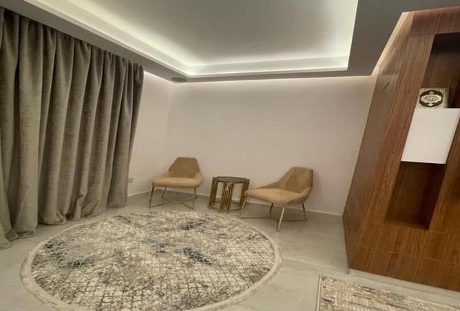 8034334 - Property Image 2