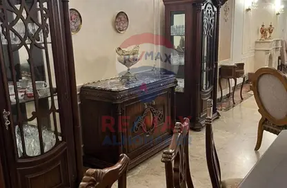 شقة - 3 غرف نوم - 3 حمامات للبيع في شارع عبد الرحيم صبري - الدقي - الجيزة شقة - 3 غرف نوم - 3 حمامات للبيع في شارع عبد الرحيم صبري - الدقي - الجيزة