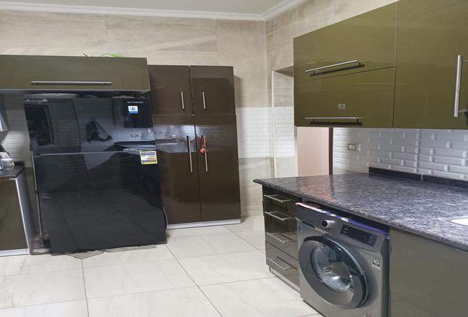 8083332 - Property Image 2