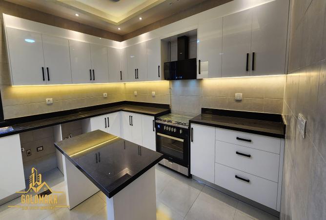 7984824 - Property Image 2