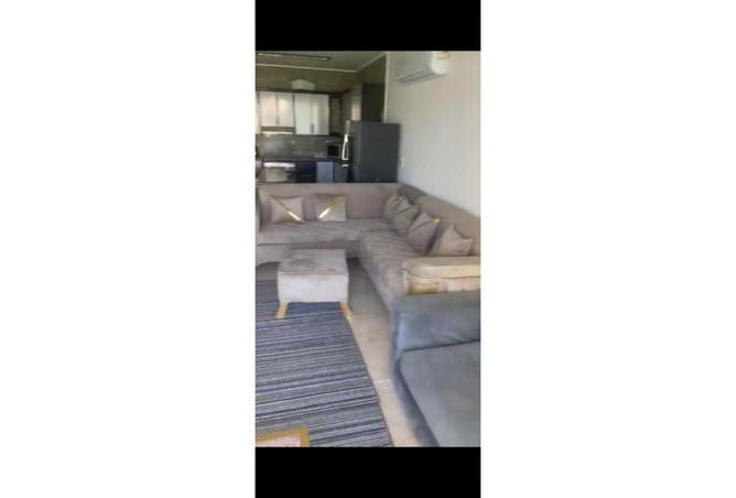 8013993 - Property Image 3