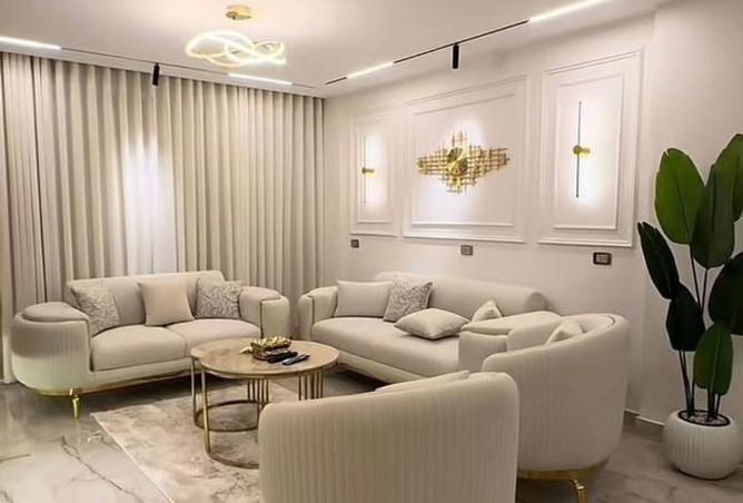 8079302 - Property Main Image