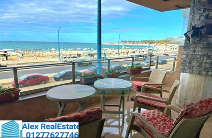 شقة - 3 غرف نوم - 2 حمامات للايجار في طريق الجيش - المنتزة - حي ثان المنتزة - الاسكندرية