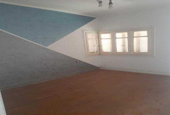 8143452 - Property Image 3