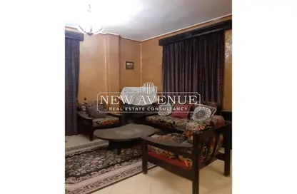 Apartment - 3 Bedrooms - 3 Bathrooms for sale in Mohammed Mahmoud St. - El Hegaz Square - El Nozha - Cairo