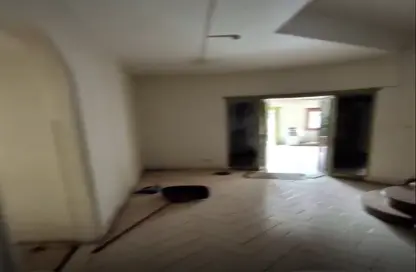 طابق كامل - استوديو - 6 حمامات للايجار في جاردن سيتي - القاهرة