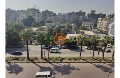 نصف طابق - استوديو - 8 حمامات للبيع في شارع الهرم - منطقة الجيزة - جنوب الجيزة - الجيزة