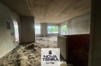 شقة - 3 غرف نوم - 2 حمامات للبيع في الحي الثامن - الشيخ زايد - الجيزة