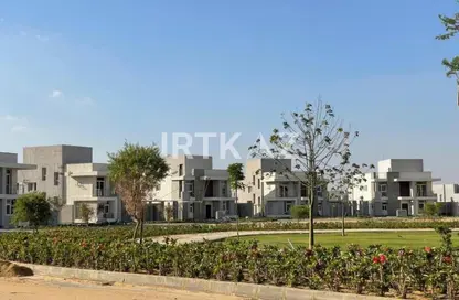 Townhouse - 4 Bedrooms - 4 Bathrooms for sale in Al Maqsad - New Capital Compounds - New Capital City - Cairo