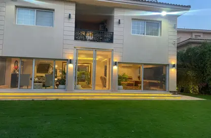 Villa - 5 Bedrooms - 5 Bathrooms for rent in Madinaty - Cairo