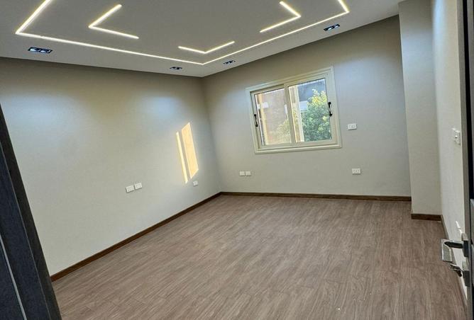 7898193 - Property Image 2