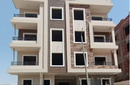 Apartment - 3 Bedrooms - 2 Bathrooms for sale in Bait Alwatan - The 5th Settlement - New Cairo City - Cairo