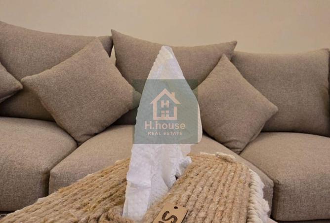 8174310 - Property Image 2