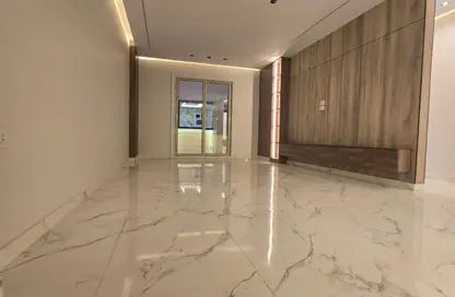 Apartment - 3 Bedrooms - 2 Bathrooms for sale in Gate 4 - Mena - Hadayek El Ahram - Giza