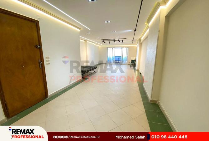 8272136 - Property Image 2