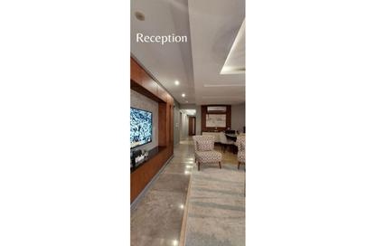 Apartment - 2 Bedrooms - 1 Bathroom for rent in Al Mostathmir El Saghir - 10th District - Sheikh Zayed City - Giza