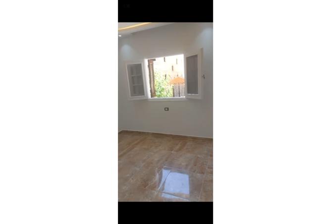 7983030 - Property Image 2