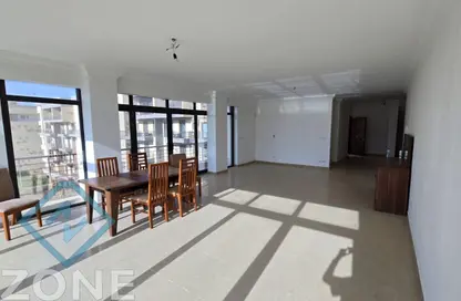 Duplex - 4 Bedrooms - 4 Bathrooms for sale in Privado - Madinaty - Cairo