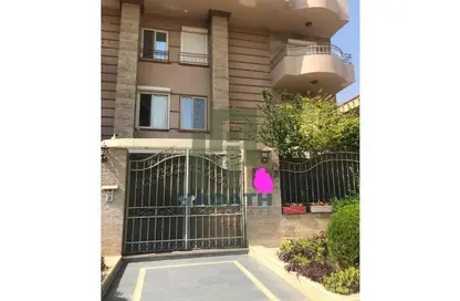 Apartment - 3 Bedrooms - 2 Bathrooms for sale in El Banafseg 8 - El Banafseg - New Cairo City - Cairo